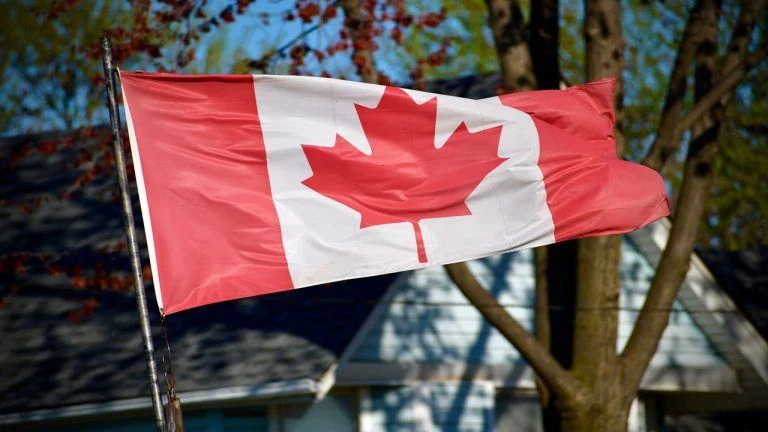 Canada Seeks Public Comment on Stablecoin Rules as US Prepares to Implement GENIUS Act