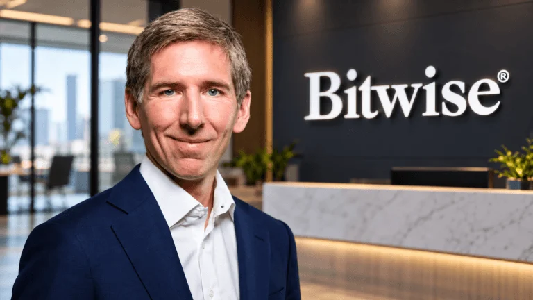 Bitcoin Can Win Whether AI Boom Continues or Crashes: Bitwise CIO