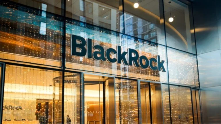 Blackrock Drives $191M Bitcoin ETF Inflow as Shorts Bet on Pullback