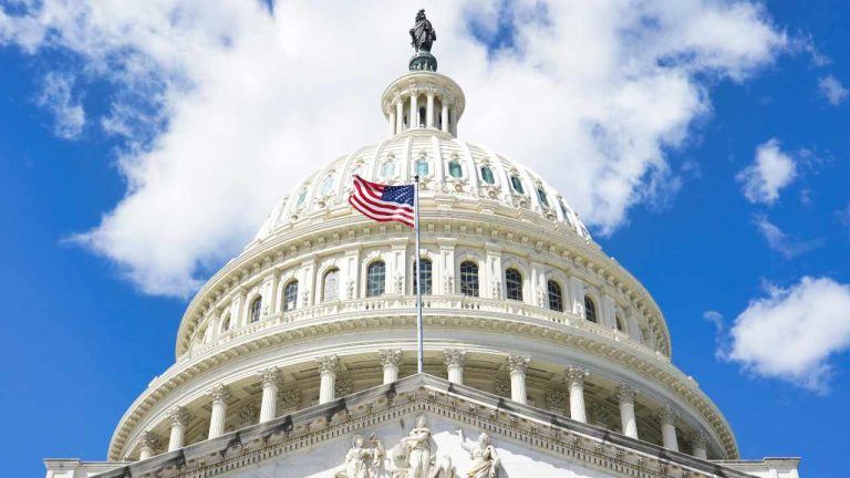 House Panel Advances US Bitcoin Reserve Bill With 20-Year Hold
