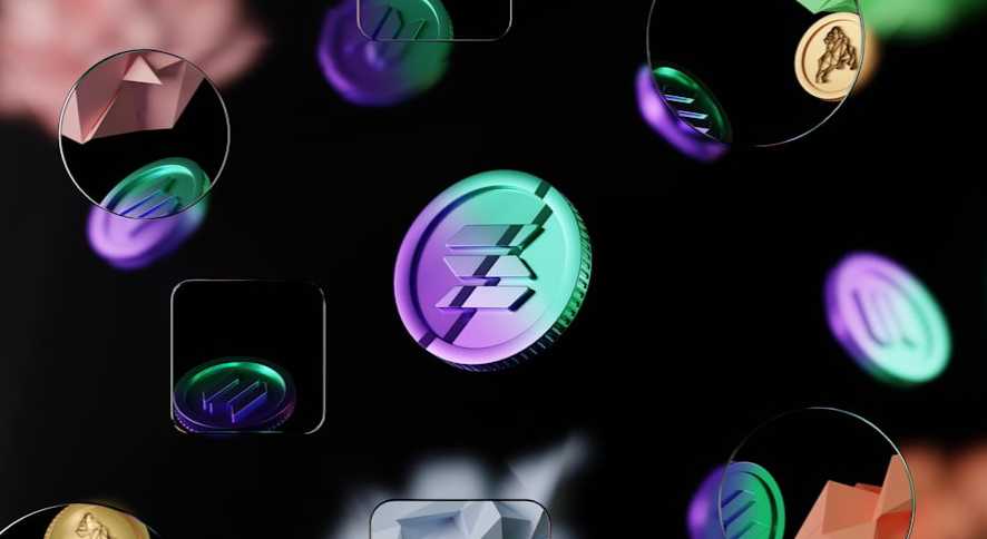 Solana Succeeds Despite On-Chain Challenges