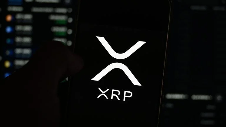 Ripple’s Schwartz Slams Fee Metric as 100x XRP Fee Hike Is Floated