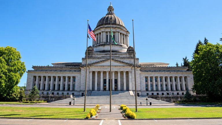 Washington State Seeks $1.03M Fine, Ban for Crypto Kiosk Firm