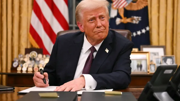 Best Crypto to Buy Now as Trump's New Executive Order Will Force Banks to Adopt Cryptocurrency