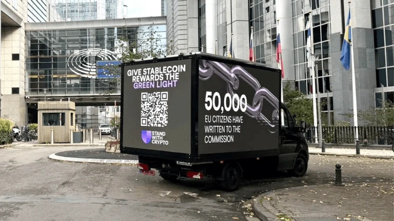 50,000 Europeans Reportedly Collide With EU Central Banks Over Stablecoins