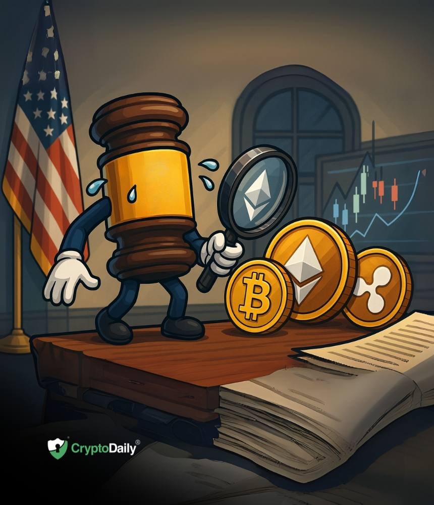 Senator Elizabeth Warren Calls For Investigation Into Trump Aides