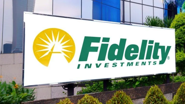 Fidelity Drives $433M Bitcoin ETF Surge as Bitcoin’s Price Tops $80K