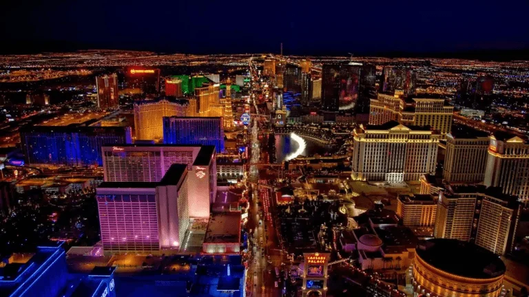 Casino Lobby Blames Prediction Markets for First Flat NFL Betting Season